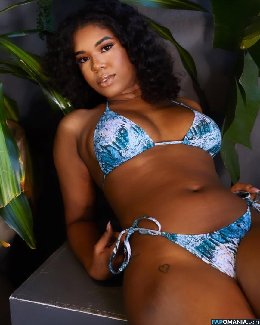 Yasmeen Kearra / yaskearra / yasmeen.kearra Nudo OnlyFans  Foto trapelata #7
