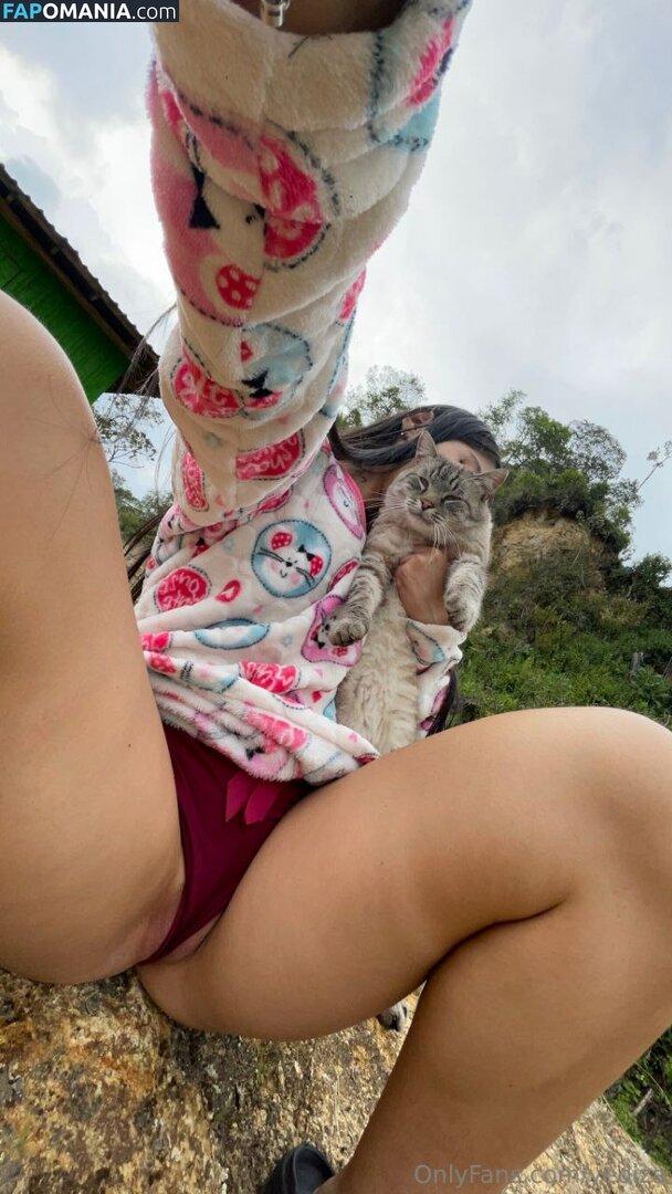 Yenifer Salazar / yediza / yediza_trinta Nudo OnlyFans  Foto trapelata #5