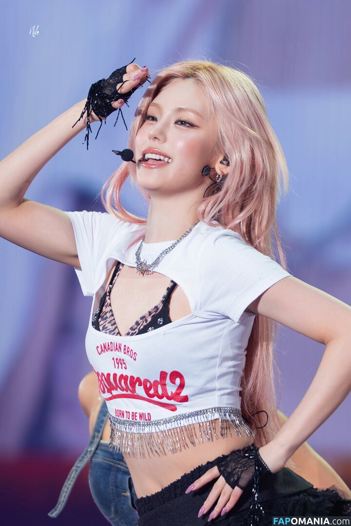 Hwang Ye-ji / ITZY (예지 / Yeji / yezyizhere Nudo OnlyFans  Foto trapelata #48