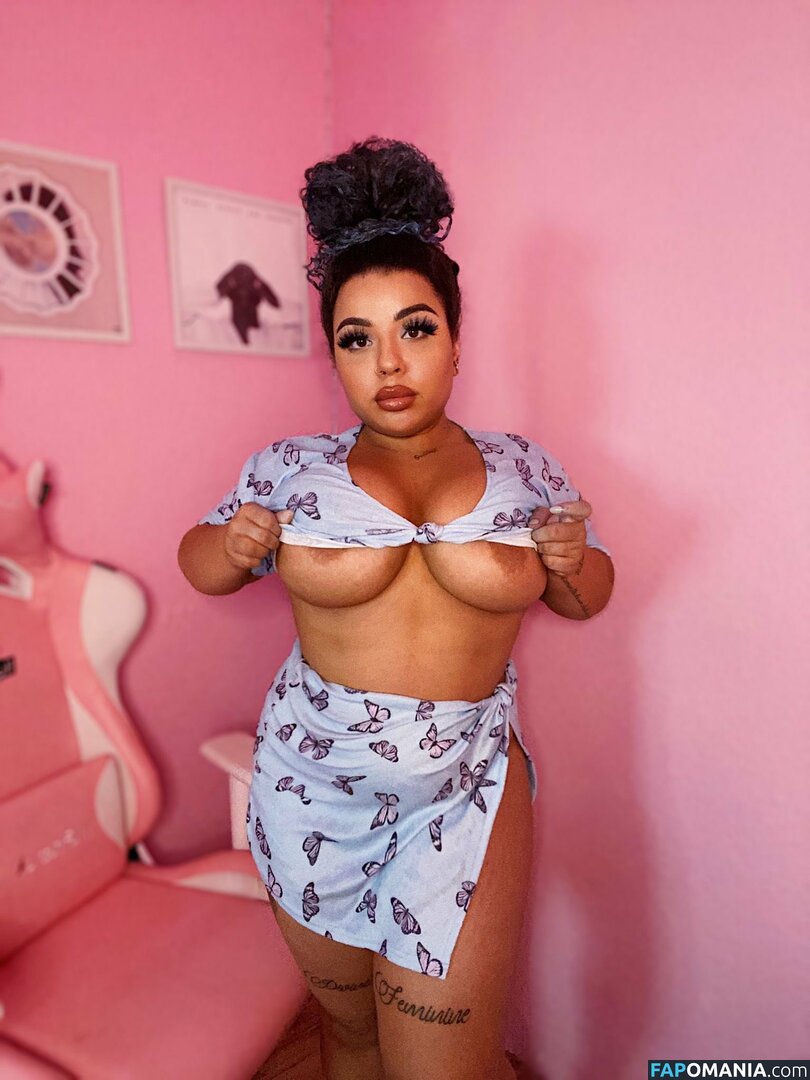 Yma Louisa / Ymalouisa / yma.louisa Nudo OnlyFans  Foto trapelata #3