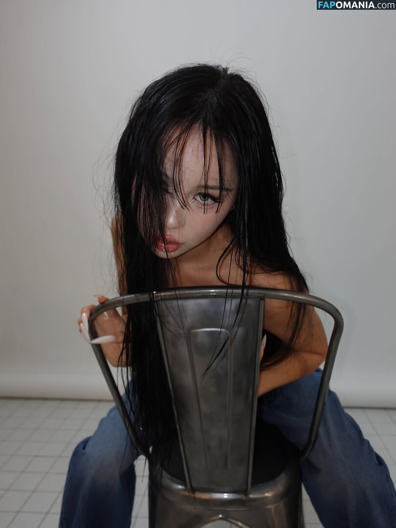 YOUHA_OFFICIAL / Youha 유하 / https: / u_youha Nudo OnlyFans  Foto trapelata #1