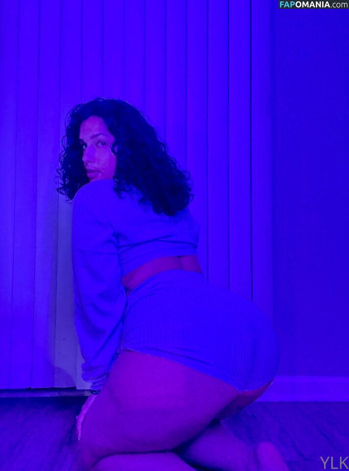https: / youlovekat / youlovekatof Nudo OnlyFans  Foto trapelata #13