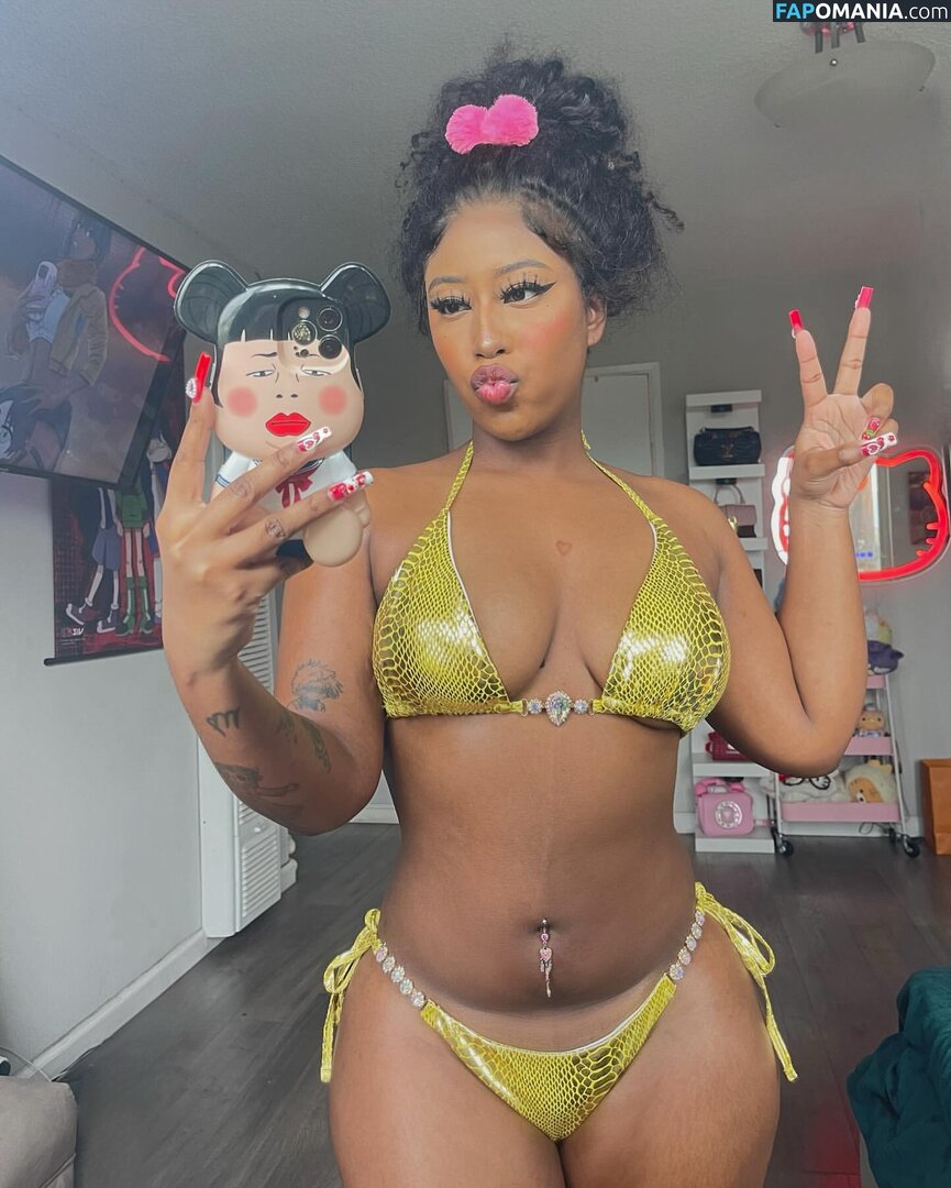 yungnena / yungnenaa Nudo OnlyFans  Foto trapelata #2