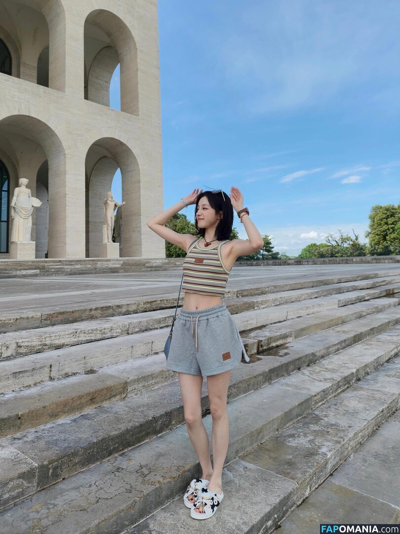 _Yuqi_ / https: / yuqisong.923 / yuqisun Nudo OnlyFans  Foto trapelata #64