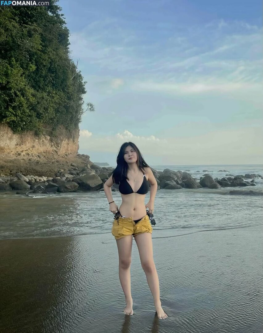 Yuri Gen / ilyrgennn / yengshdx_ Nudo OnlyFans  Foto trapelata #7