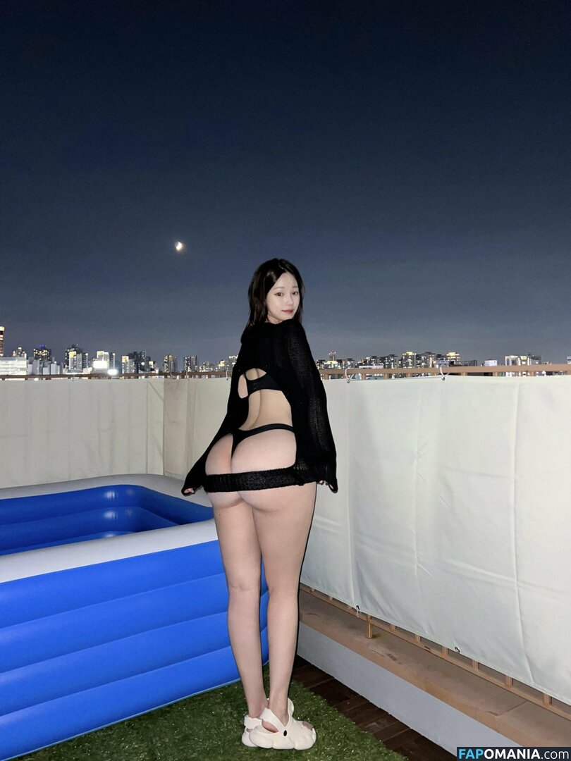 Yuyuhwa / yu_yuhwa / yuyuhwa_tw Nudo OnlyFans  Foto trapelata #30