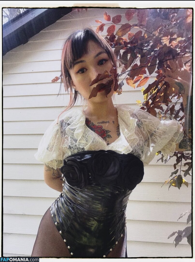 Yvette Young / yvetteyoung Nudo OnlyFans  Foto trapelata #7