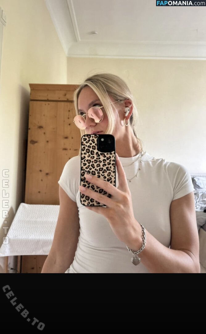 Zarah Ellen / zarah.ellen / zarah_eln Nudo OnlyFans  Foto trapelata #3