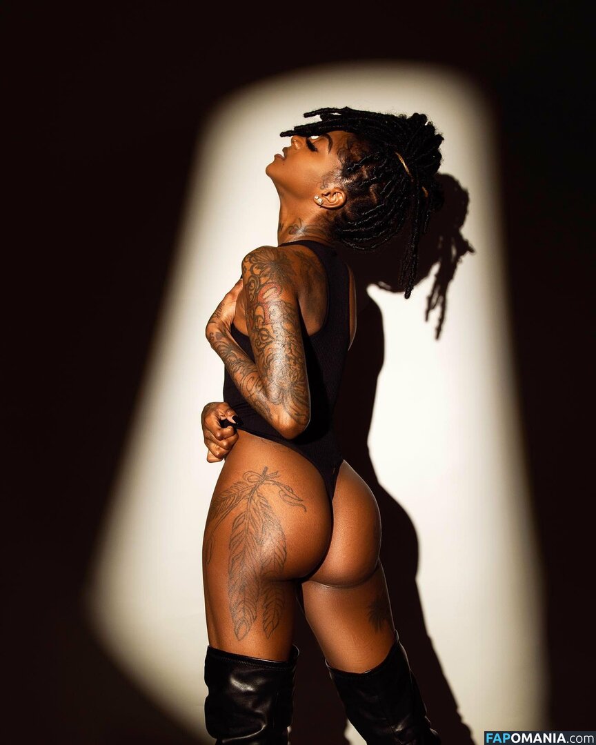 Zaria Linton / ZariaFknLinton / zarialinton Nudo OnlyFans  Foto trapelata #5