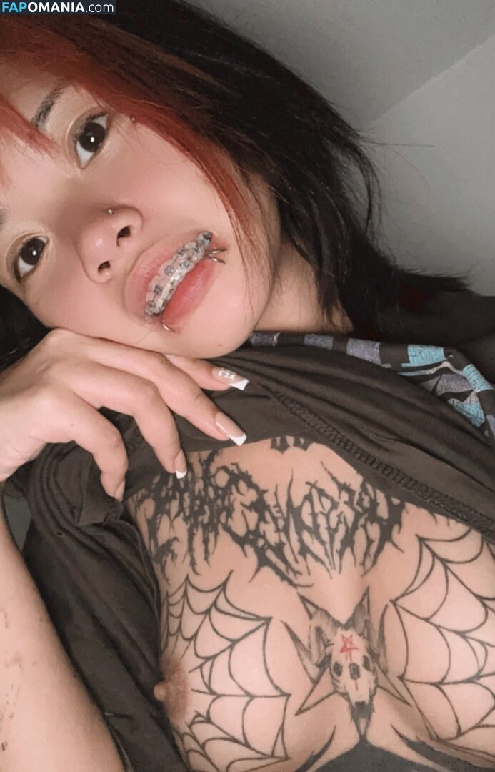 _lucifxrr / zemlovesu / zems3lling / zemynsfw Nudo OnlyFans  Foto trapelata #1