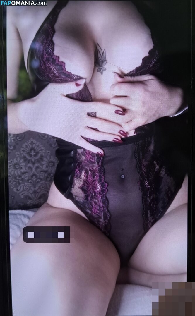 Zenicke Drolje / __bedra__ / huskicchanaa / lara._croft._ / mmiijjaaa / sisicmedina Nudo OnlyFans  Foto trapelata #14
