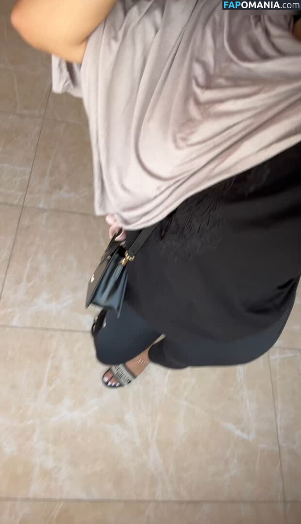 Zeynohijabi Nudo OnlyFans  Foto trapelata #3