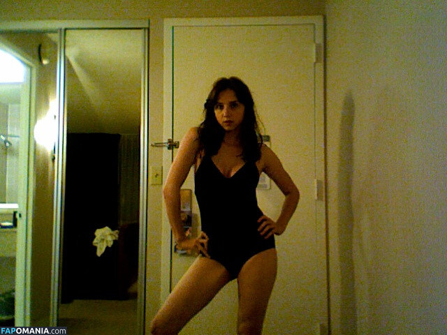 Zoe Swicord Kazan Nudo OnlyFans  Foto trapelata #2