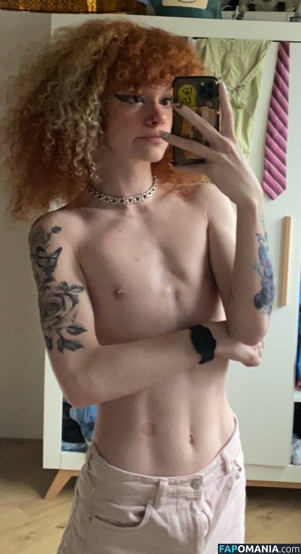 ZoeLaGoblina / https: Nudo OnlyFans  Foto trapelata #20