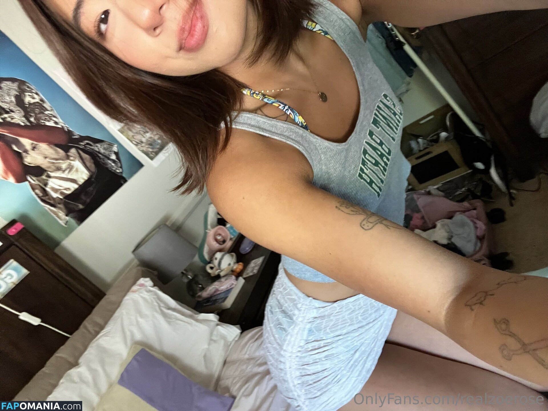 realzoerose / zoeroseee Nudo OnlyFans  Foto trapelata #3