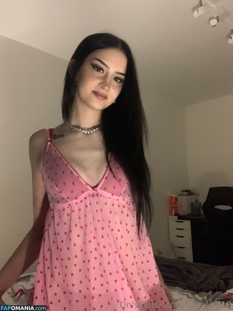 Zuzinkaa / zuz.ankaa.aa / zuzankaa18 Nudo OnlyFans  Foto trapelata #2